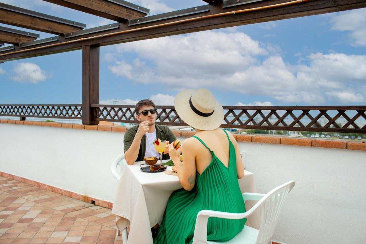 New Bristol Sport Hotel Cesenatico Eksteriør bilde