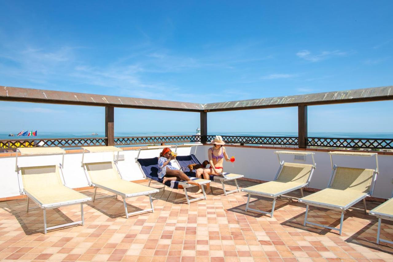 New Bristol Sport Hotel Cesenatico Eksteriør bilde